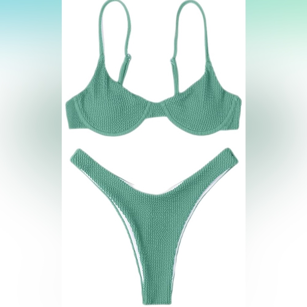 Bikini Set Bundle - Picture 2 of 9